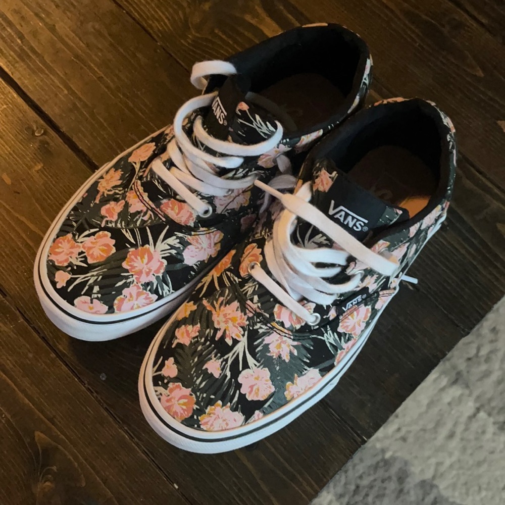 Girls Vans size 3